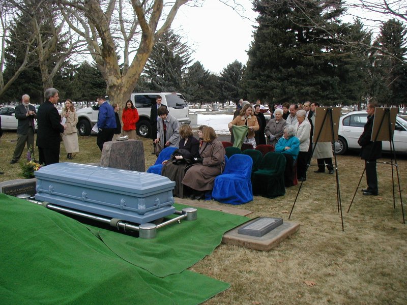 20050319 Aunt Mary's Graveside Service