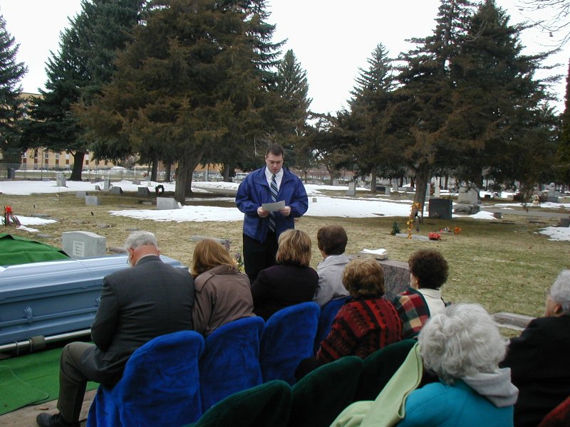 20050319 Aunt Mary's Graveside Service